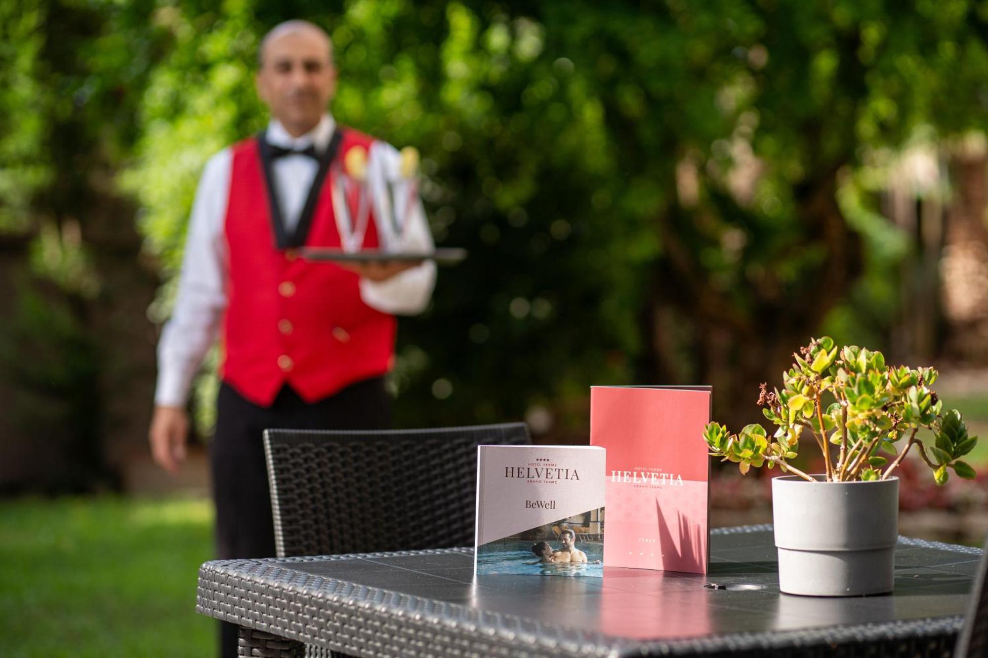 Hotel Terme Helvetia Abano Terme Exterior photo