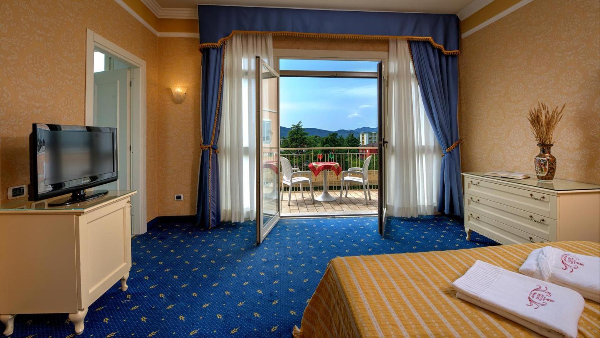 Hotel Terme Helvetia Abano Terme Exterior photo