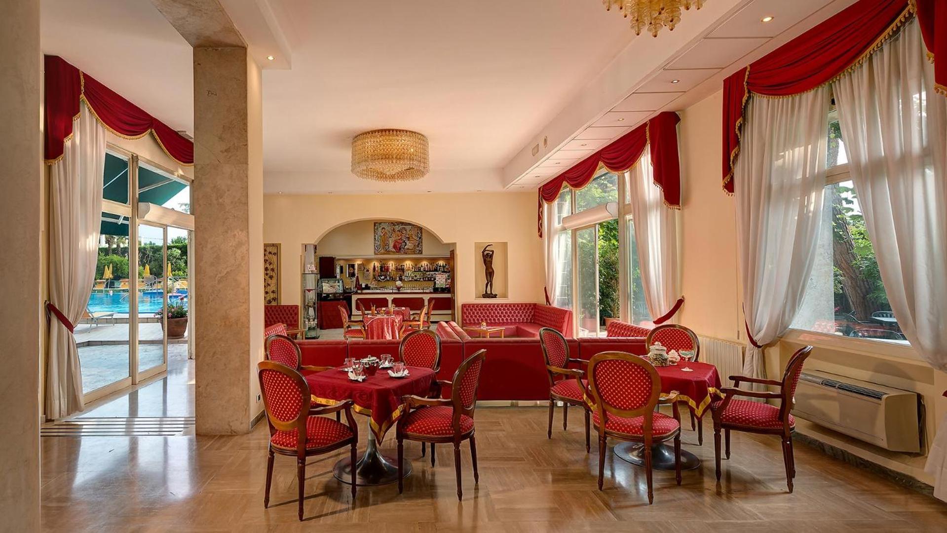 Hotel Terme Helvetia Abano Terme Exterior photo